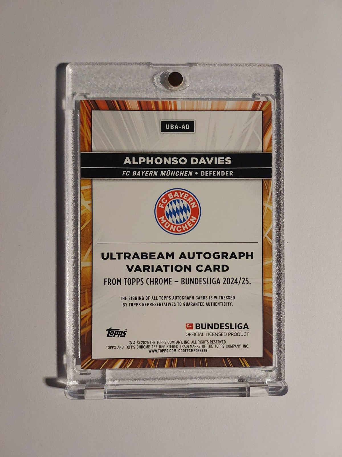 Topps Chrome 2024-25 Alphonso Davies Auto Bayern München Parallel 36/50 Rare Hit – Bild 2
