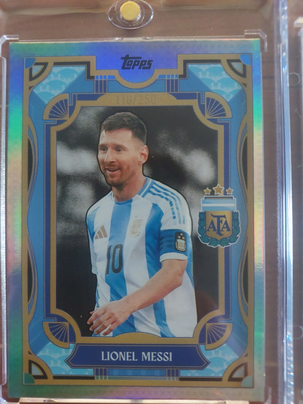 Topps Fußball Lot 20 Karten + 1 Garantierte Numbered oder Relic oder Autogramm – Bild 2