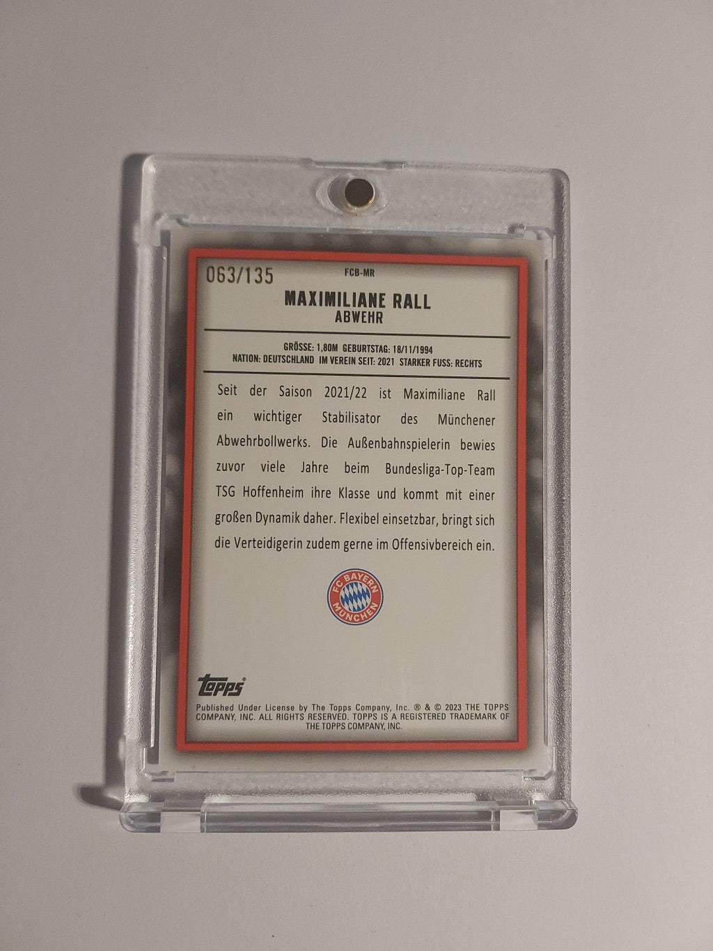 Topps Bayern Set 2022-23 Maximiliane Rall Nummeriert 63/135 Parallel Refractor – Bild 2