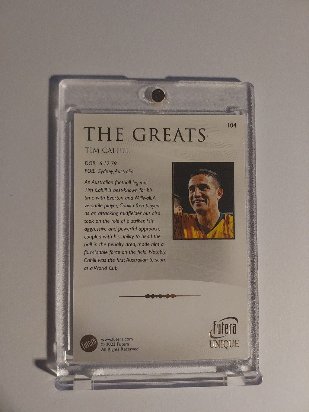 Futera Unique 2023 Tim Cahill Australien Parallel Insert Hit – Bild 2