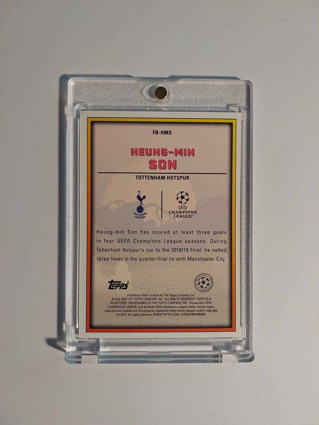 Topps UCC Stars 2022-23 Heung Min Son Tottenham Final Boss Parallel Refractor – Bild 2