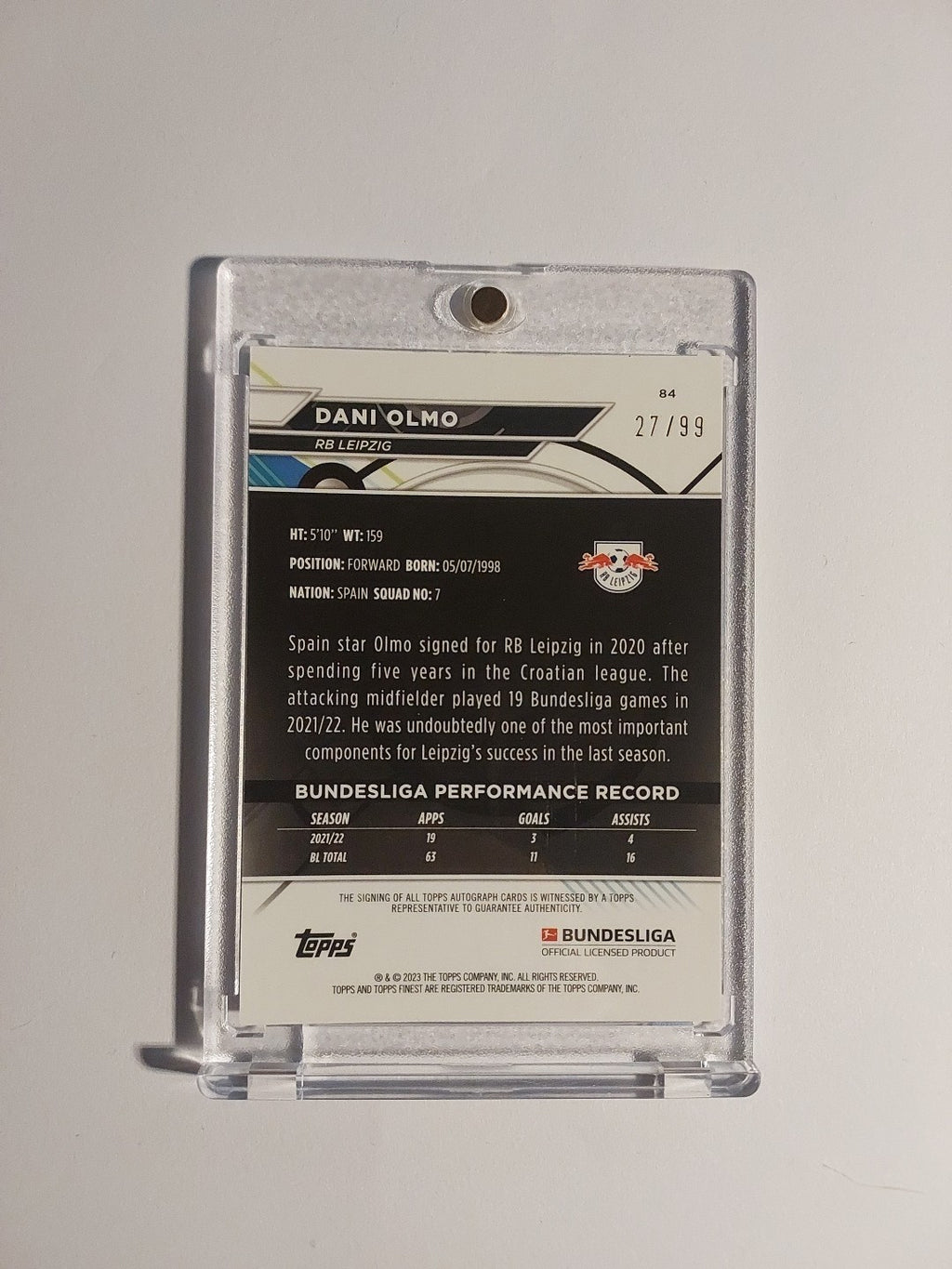 Topps Finest Bundesliga 2022-23 Dani Olmo Aiuto Leipzig Parallel 27/99 Refractor – Bild 2