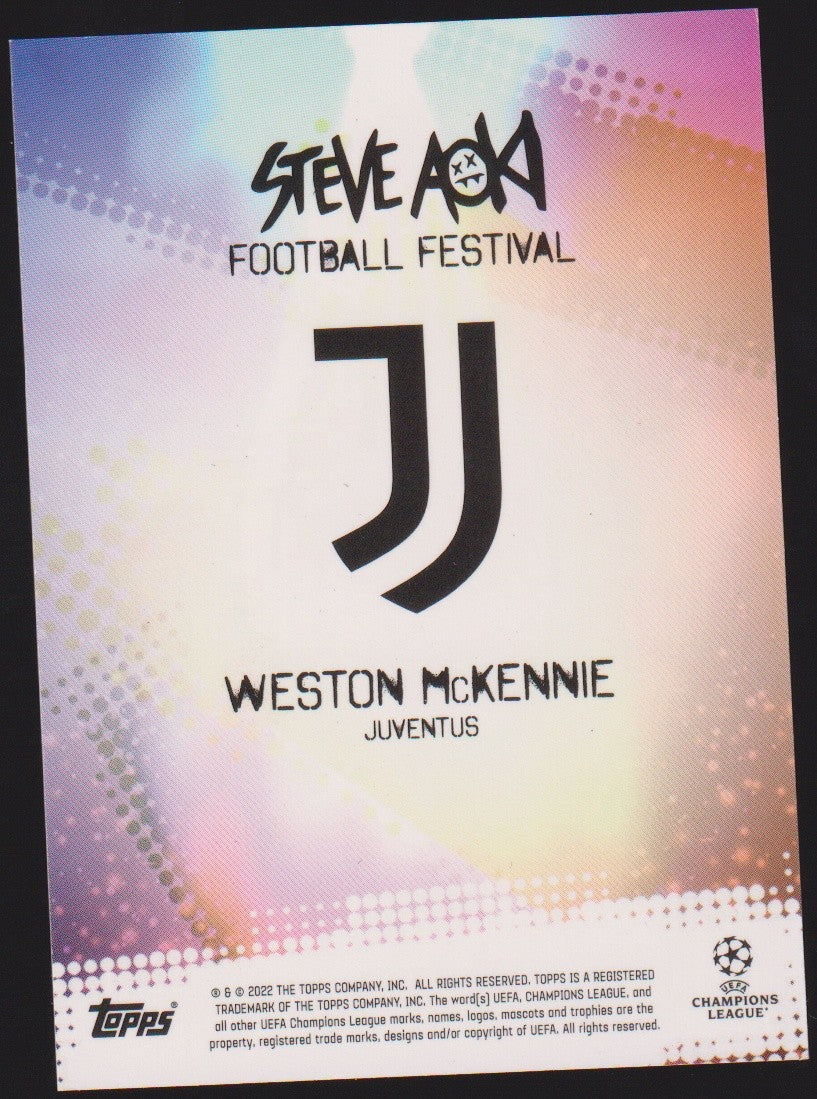 Topps Steve Aoki Football Festival 2021-22 Weston McKennie Juventus Parallel – Bild 2
