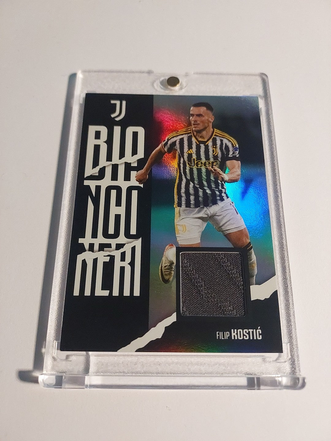 Topps Juventus Turin 2023-24 Filip Kostic Patch Relic Parallel Refractor Rare – Bild 2