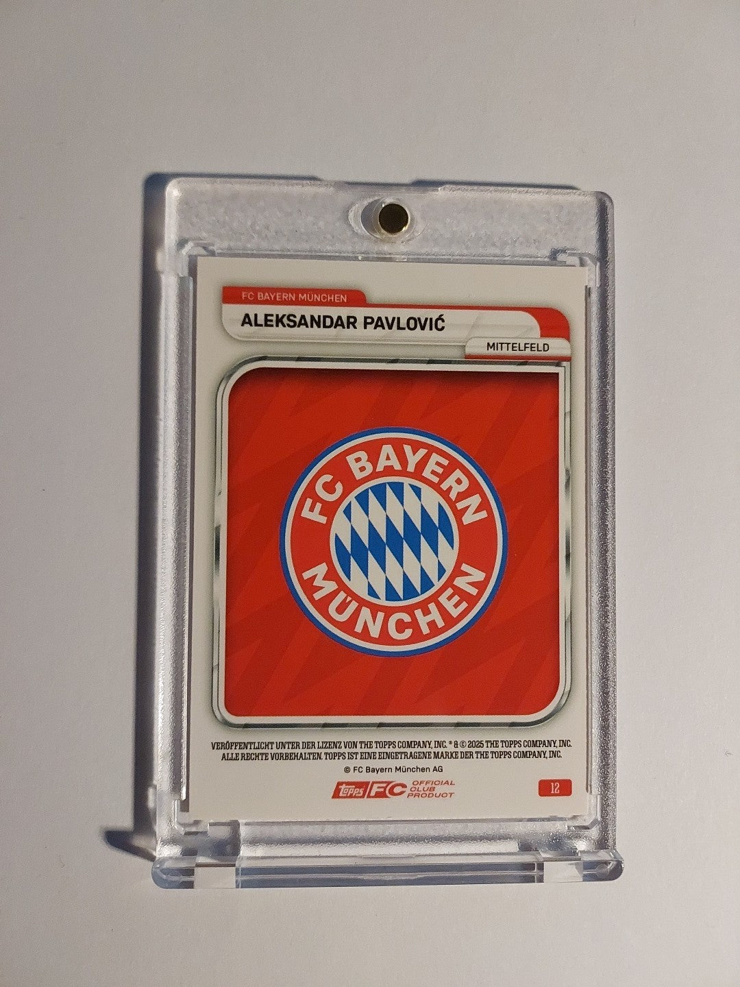 Topps Bayern München Tin Collector 2025-26 Aleksandar Pavlovic Parallel 30/75 – Bild 2