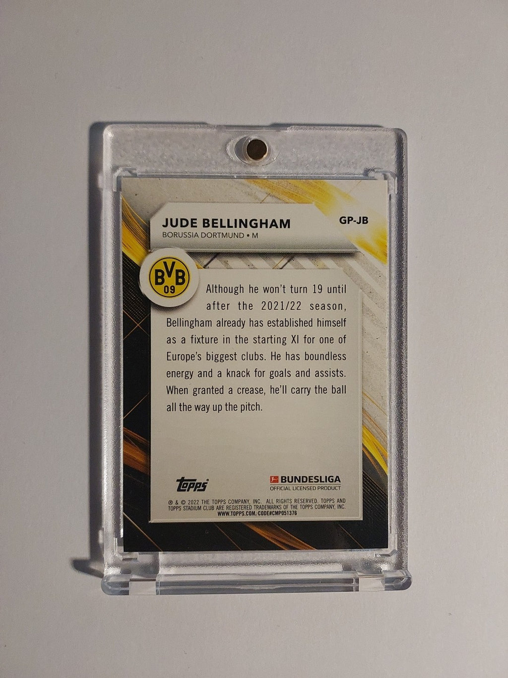 Topps Stadium Club 2021-22 Jude Bellingham Dortmund Parallel Refractor Insert – Bild 2