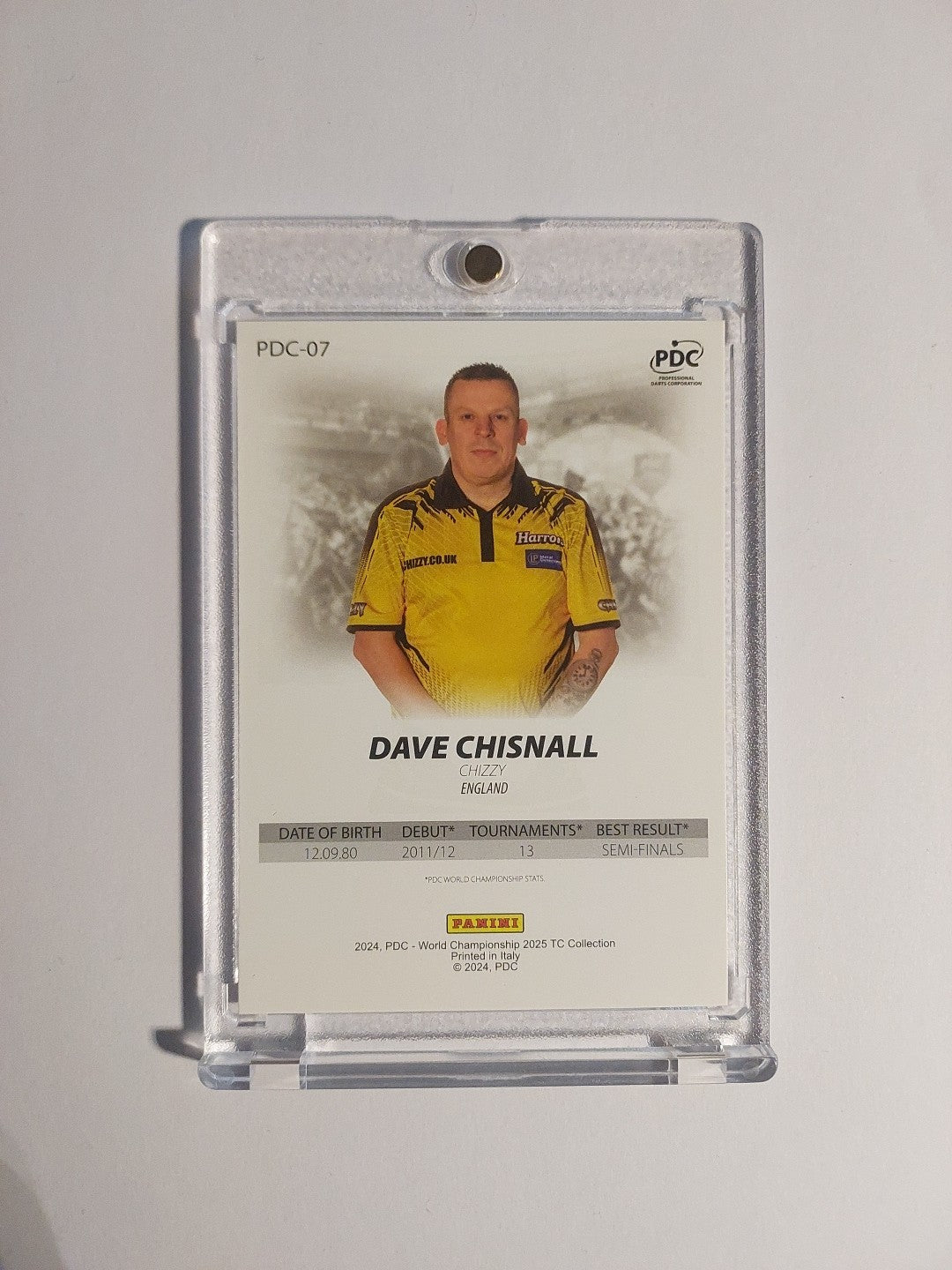 Panini PDC World Championship 2025 Dave Chisnal 1st Edition Parallel Ultra Rare – Bild 2