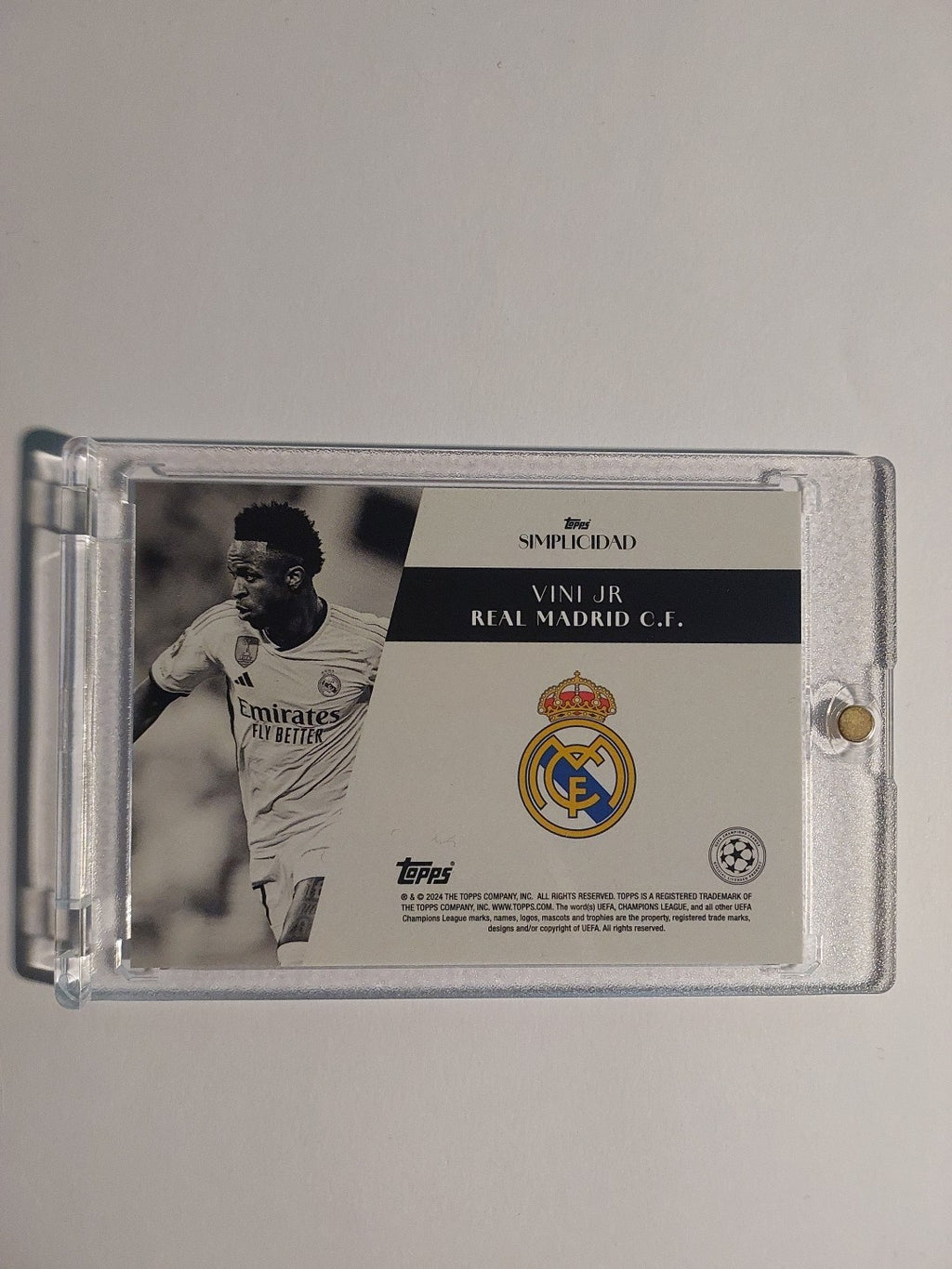 Topps UCC Simplicidad 2023-24 Vini Jr. Real Madrid Parallel Ultra Rare Hit – Bild 2