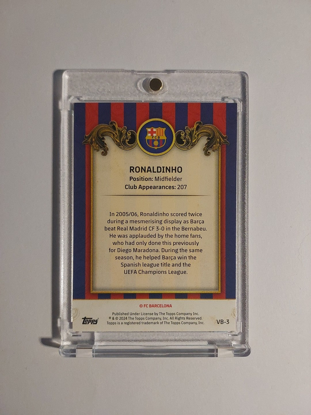 Topps Barcelona Team Set 2023-24 Ronaldinho Brasilien Parallel Ultra Rare Hit – Bild 2