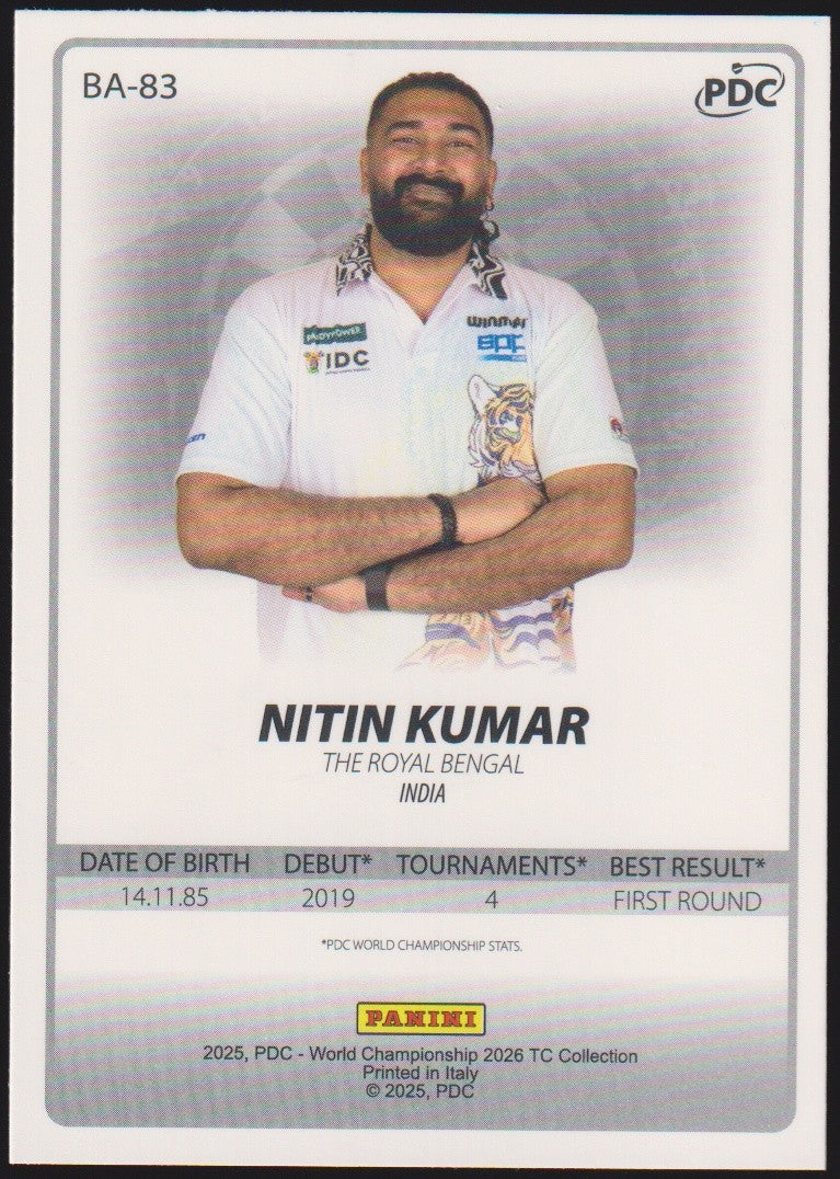Panini PDC World Championship 2026 Nitin Kumar Refractor Parallel – Bild 2