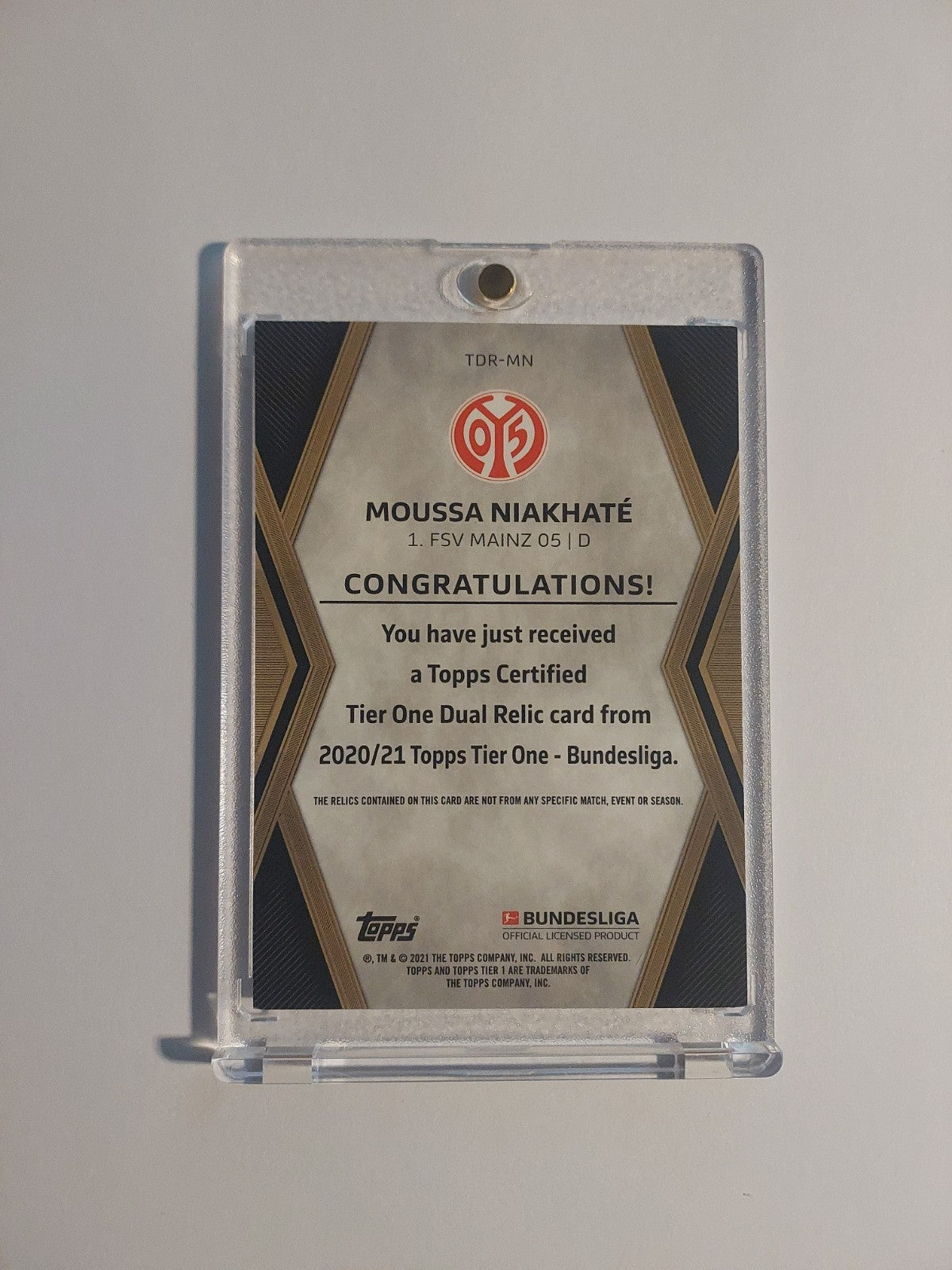 Topps Tier One Bundesliga 2020-21 Moussa Niakhate Patch Relic Mainz Parallel /25 – Bild 2