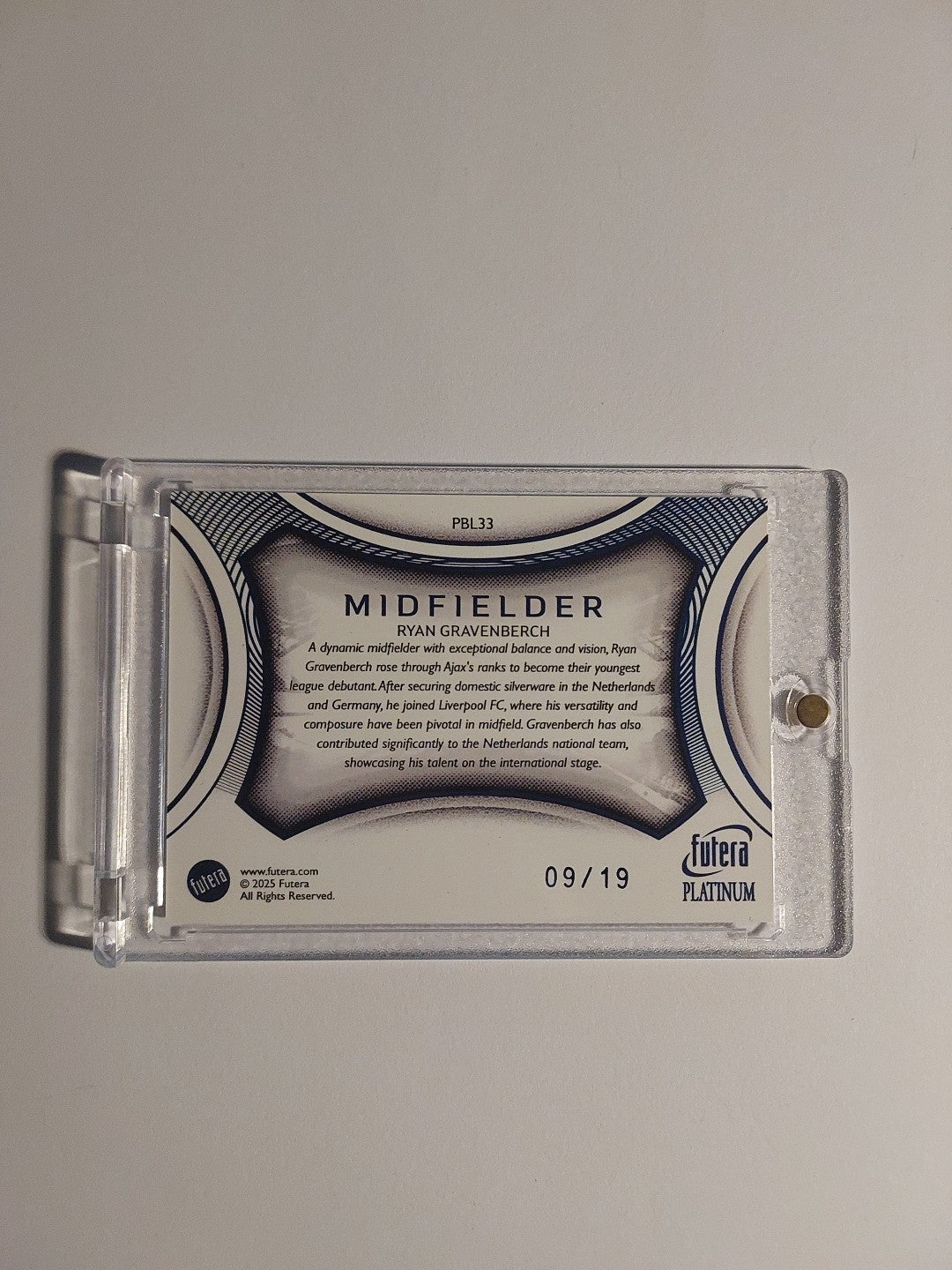 Futera Platinum 2025 Ryan Gravenberch Liverpool Niederlande Parallel 9/19 Rare – Bild 2