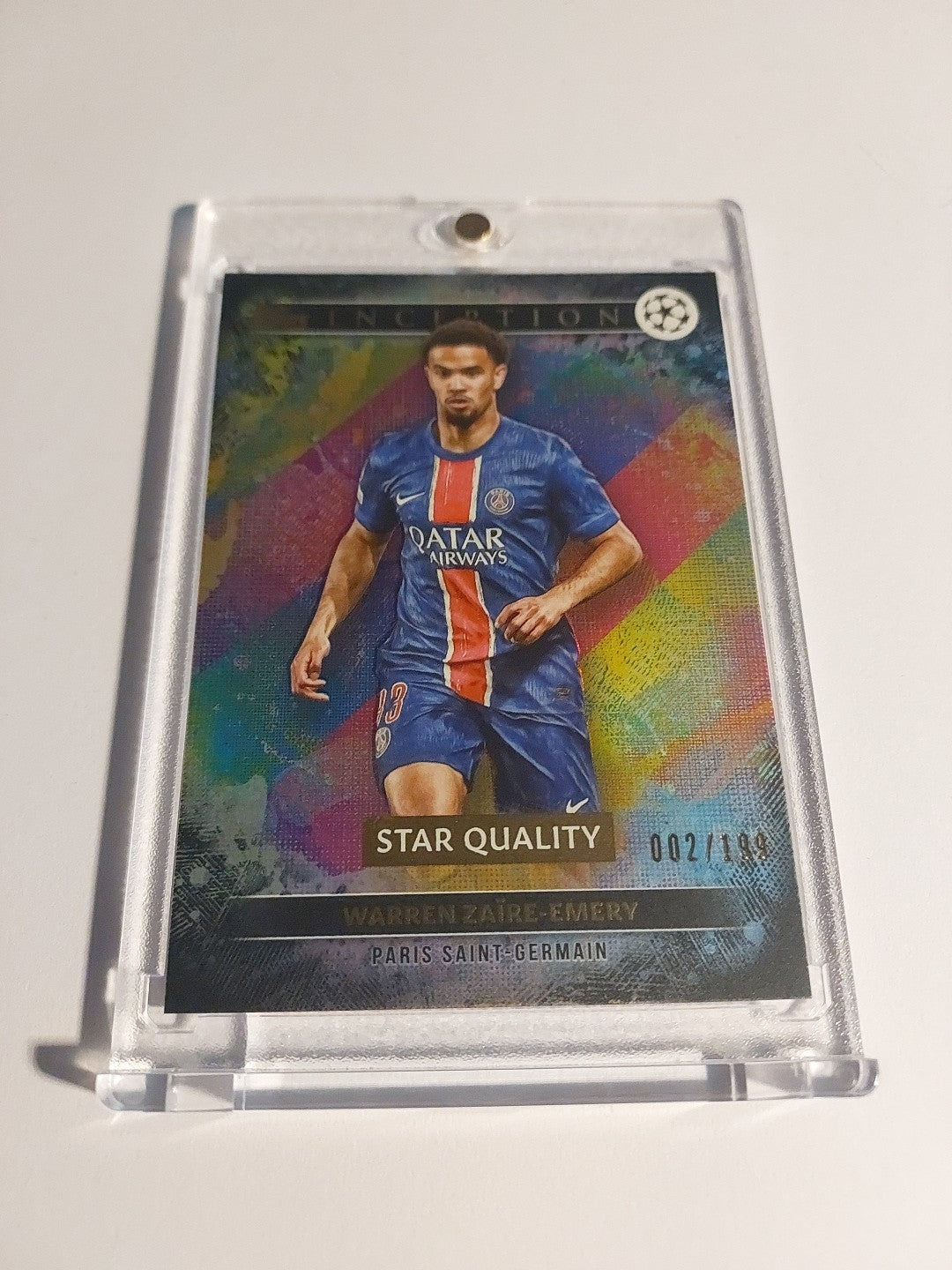 Topps Inception 2025-26 Warren Zaire-Emery Paris Saint-Germain Parallel 2/199 – Bild 2