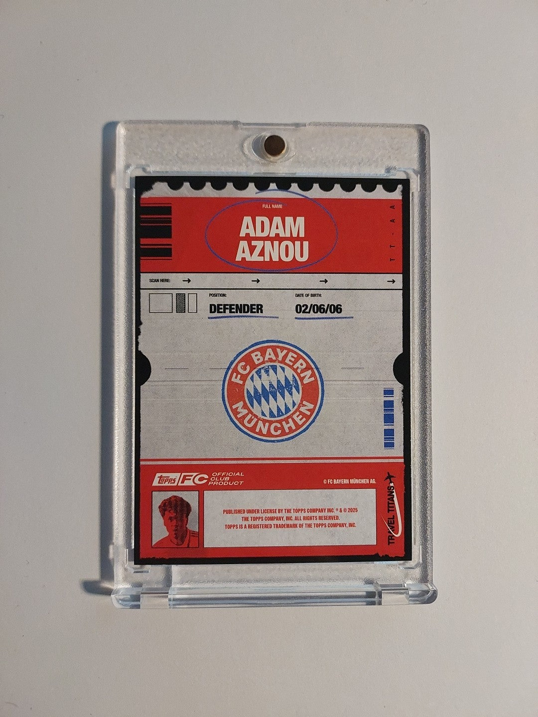 Topps Bayern München Team Set 2024-25 Adam Aznou Parallel 48/50 Rookie Refractor – Bild 3