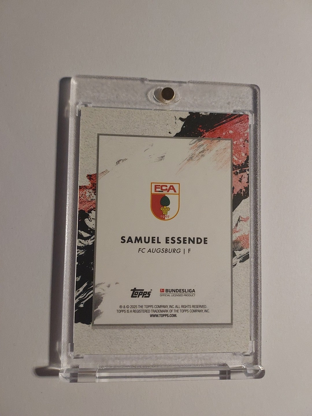 Topps Inception Bundesliga 2024-25 Samuel Essende Augsburg Nummeriert 61/99 – Bild 3