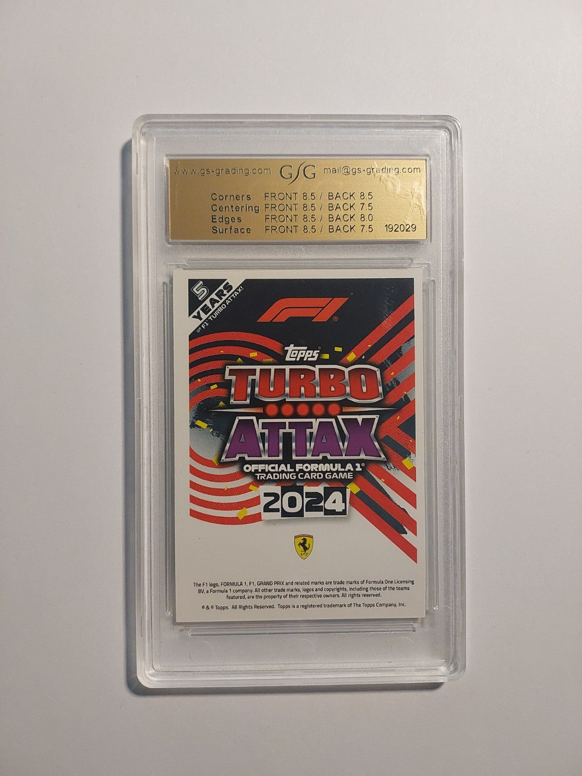 Topps Turbo 2024 Carlos Sainz F1 Ferrari Gladiators 8.0 = PSA Parallel 51/499 – Bild 3