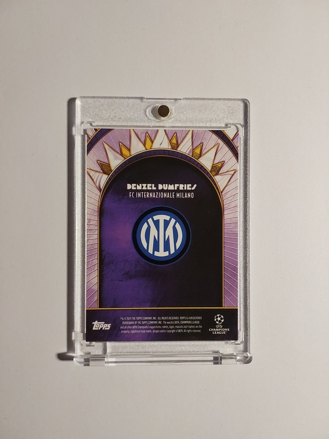 Topps UCC Deco 2024-25 Denzel Dumfries Inter Mailand Parallel 23/25 Refractor – Bild 3