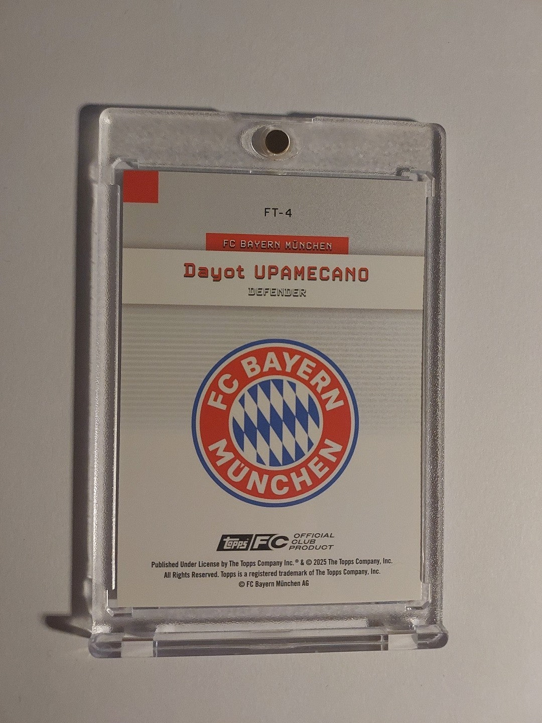 Topps Bayern Team Set 2025-26 Dayot Upamecano Parallel 10/75 Refractor Ultra Hit – Bild 3