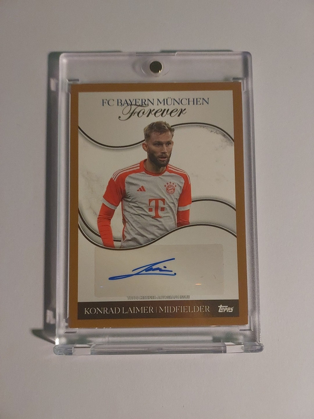 Topps Fußball Loot 20 Karten + 1 Garantierte Numbered oder Relic oder Autogramm – Bild 3
