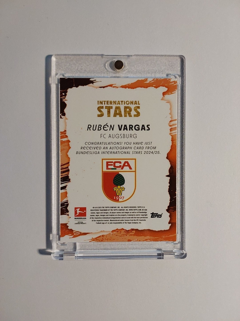 Topps International Stars 2024-25 Ruben Vargas Auto Augsburg Parallel 14/49 Rare – Bild 3