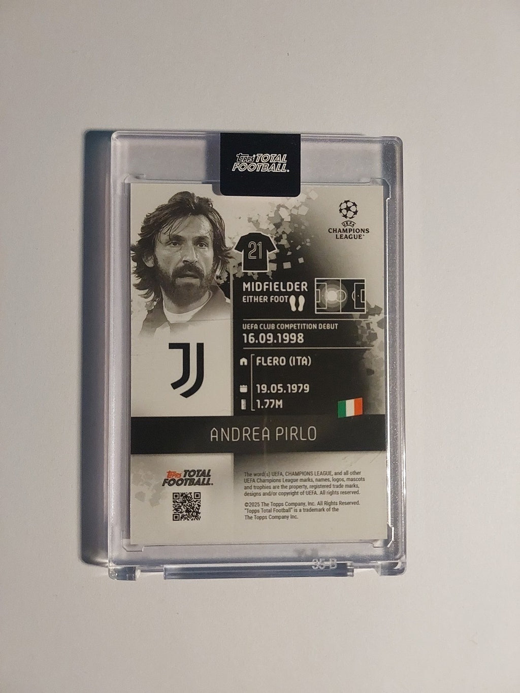 Topps Total Football 2024-25 Andrea Pirlo Juventus Parallel 11/50 OVP Inkl. Case – Bild 3