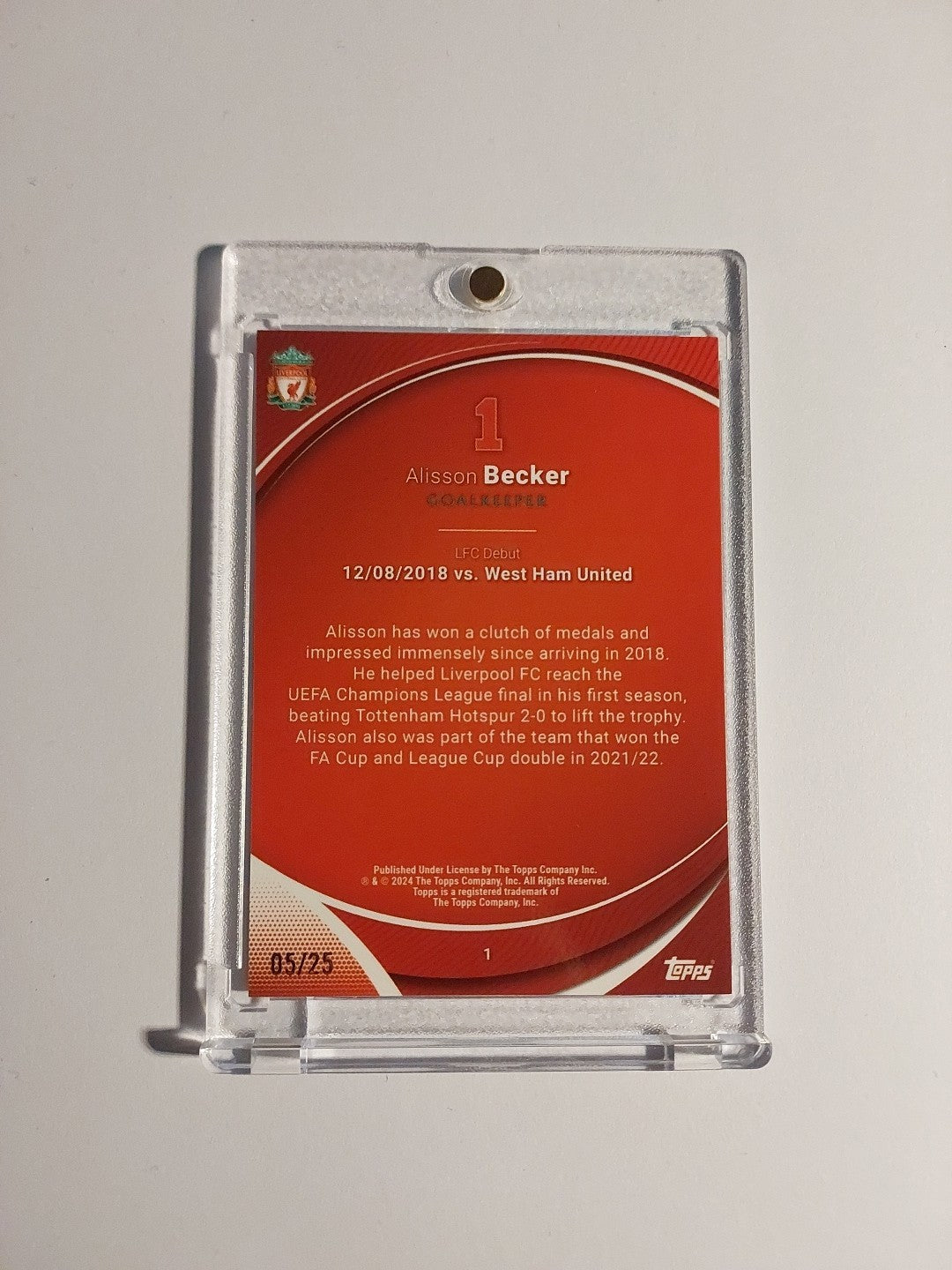 Topps Liverpool Chrome 2023-24 Alisson Becker Parallel 5/25 Refractor Ultra Rare – Bild 3