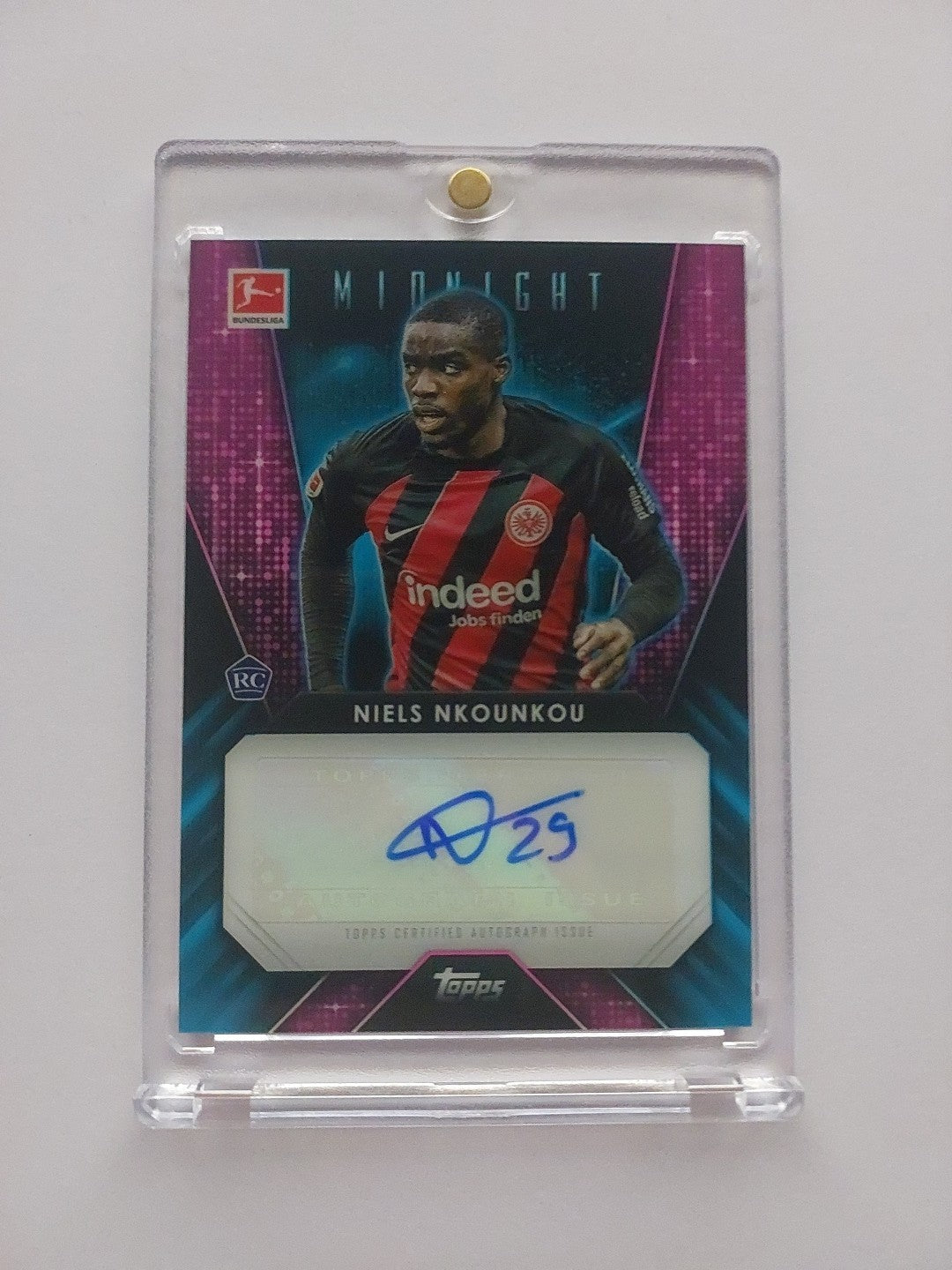 Topps Fußball Loot 20 Karten + 1 Garantierte Numbered oder Relic oder Autogramm – Bild 10
