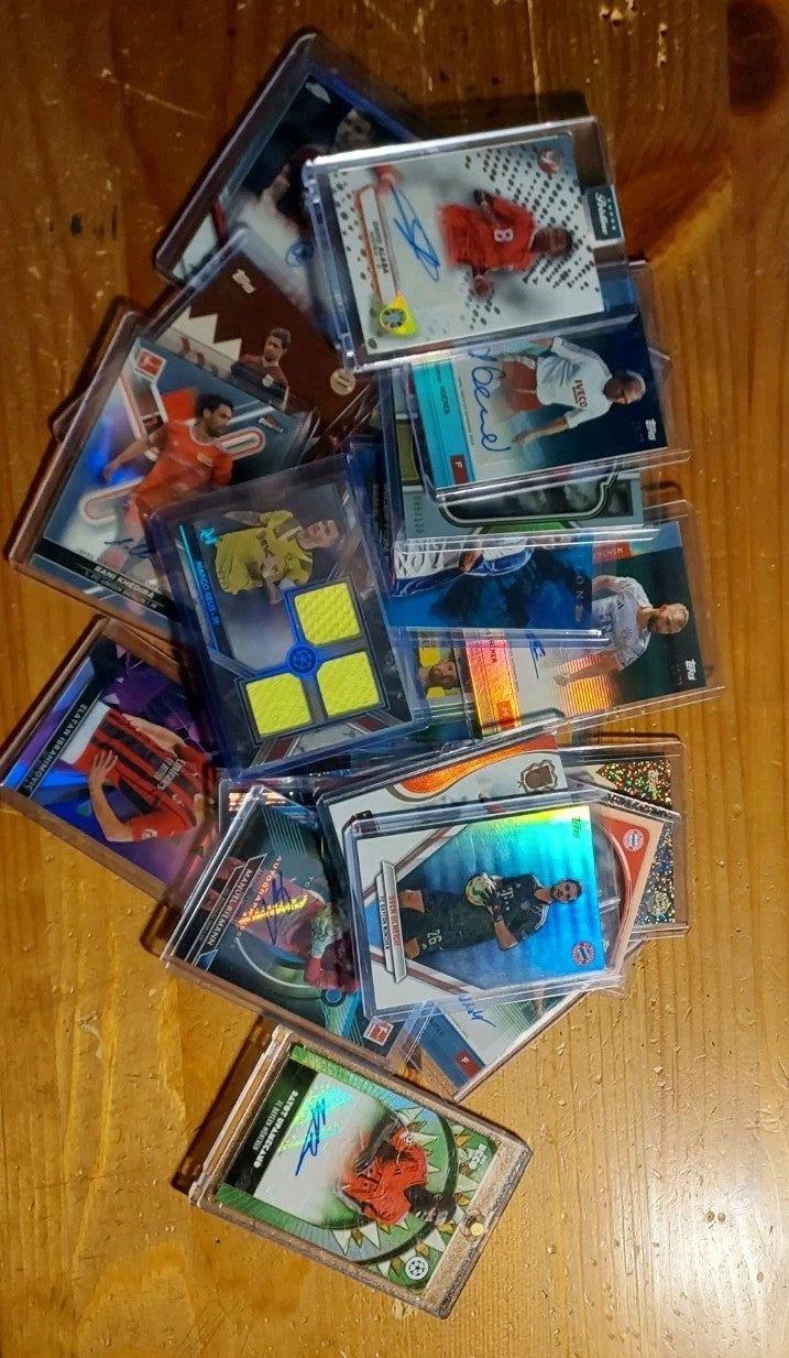 Topps Fußball Lot 20 Karten + 1 Garantierte Numbered oder Relic oder Autogramm – Bild 17